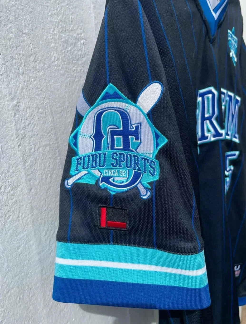 Fubu Baseball Harlem New York city vintage fully embroided jersey Mens M – photo 3
